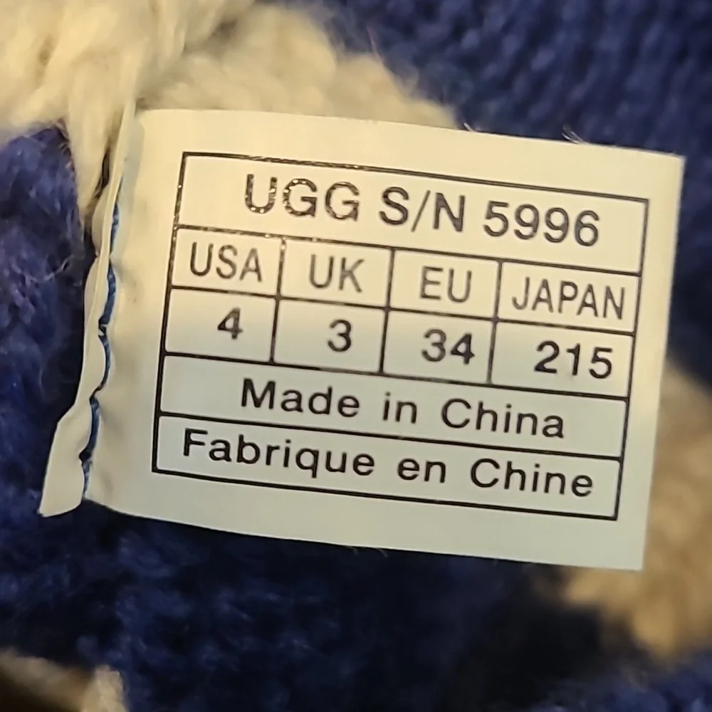 Uggs sweater boots women's size 4 - Picture 9 of 9